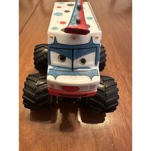Disney Pixar Cars Toon I-Screamer Monster Truck Die Cast Car Disney Store 1:55